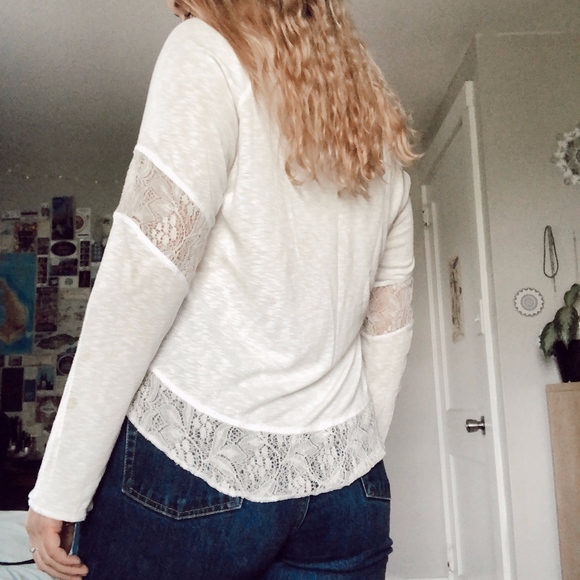 Women's lace white long sleeved - Picture 2 of 2
